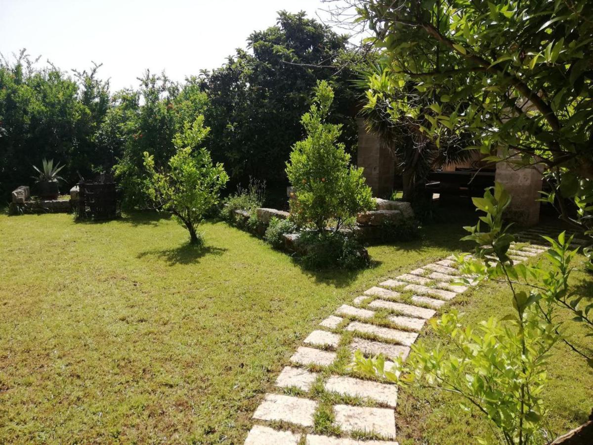 B&B La Seta Rossa Galatone Exterior foto